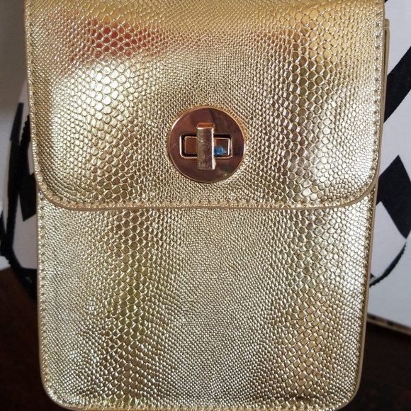 Gold Embossed Crossbody/Clutch NWT - Picture 2 of 6